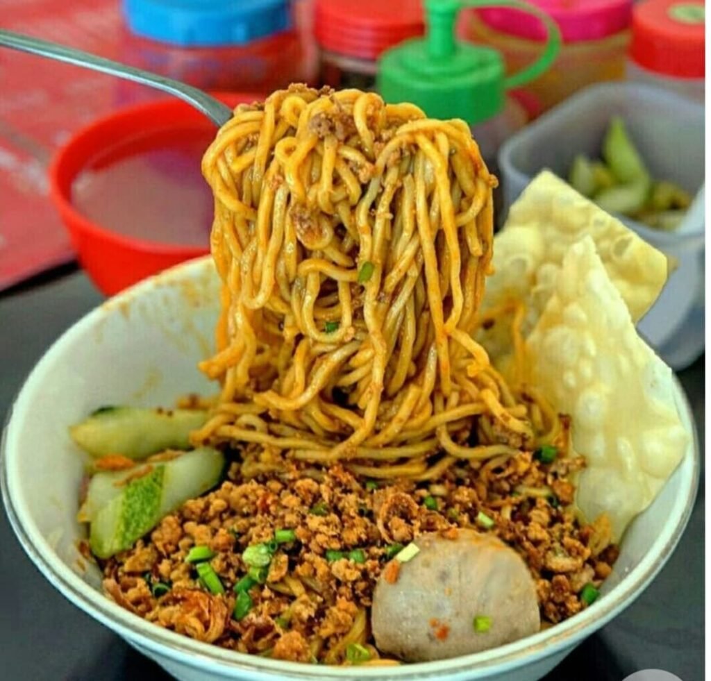 Mie Yamin Pagi Sore Kemiling, Cita Rasa Hangat yang Mengundang Selera dan Rindu